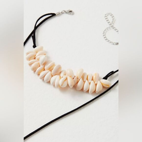 Free People Katie Shell Choker NWT - Picture 4 of 7